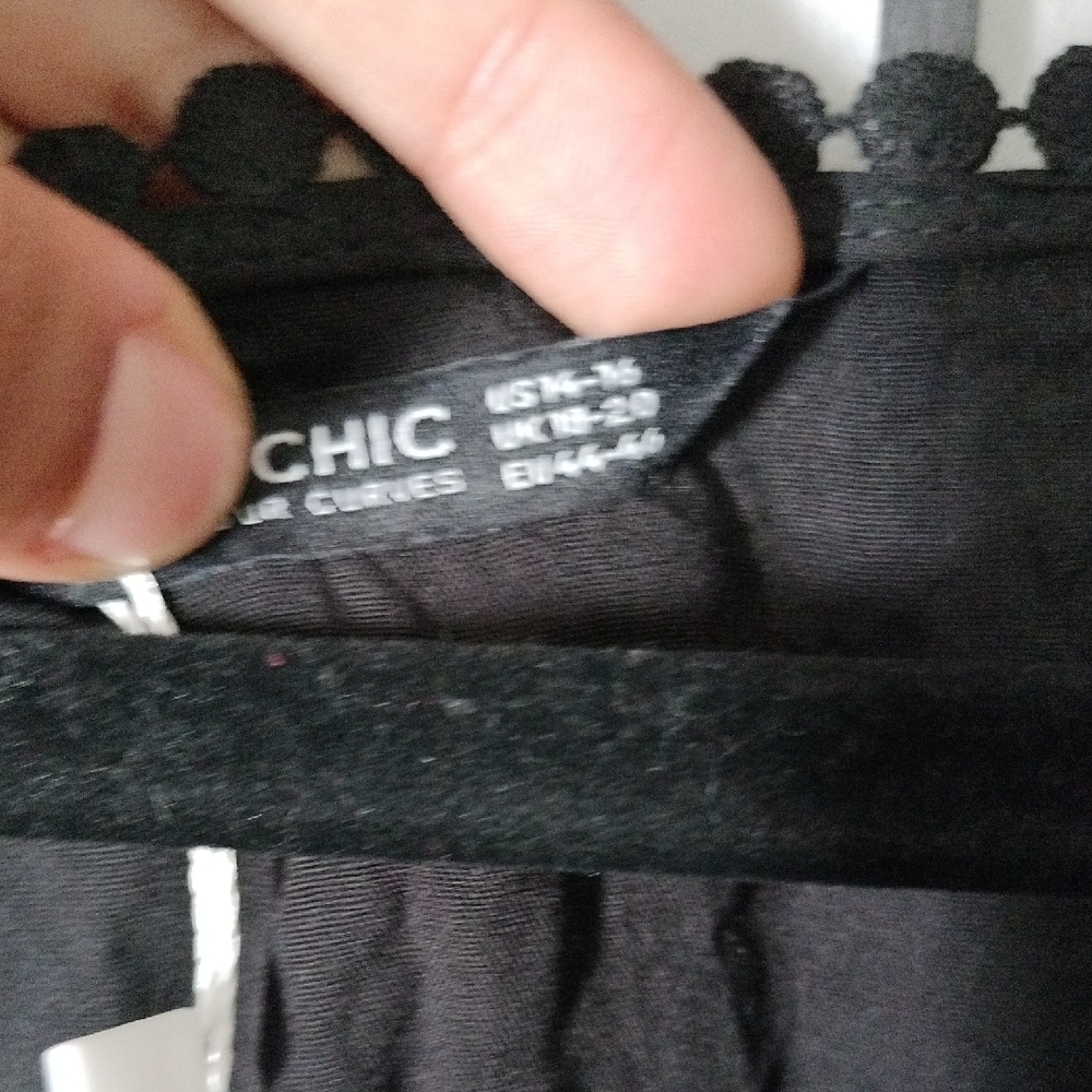 BloomChic Black Short-Sleeve Maxi Dress - Picture 3 of 3